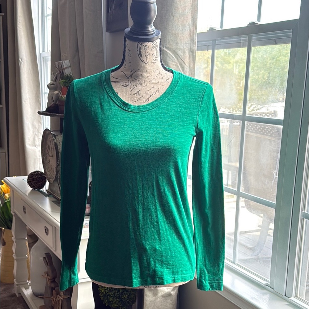 EUC J CREW Green Long Sleeve Women's Top